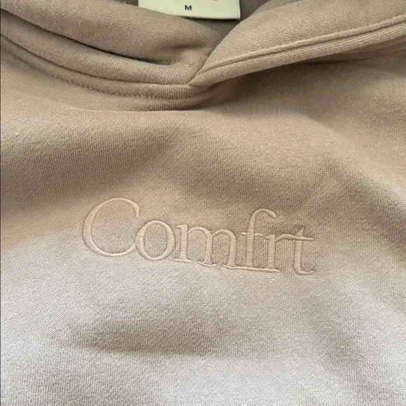 Comfort signature unisex Hoodie - Light tan  Crewneck Pullover embroidered nwot - Picture 2 of 10